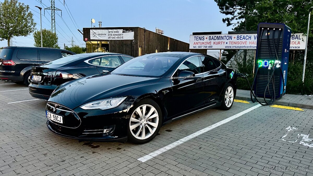 Tesla model S 90D 2016 , Premium sound , Winter Packet - 13