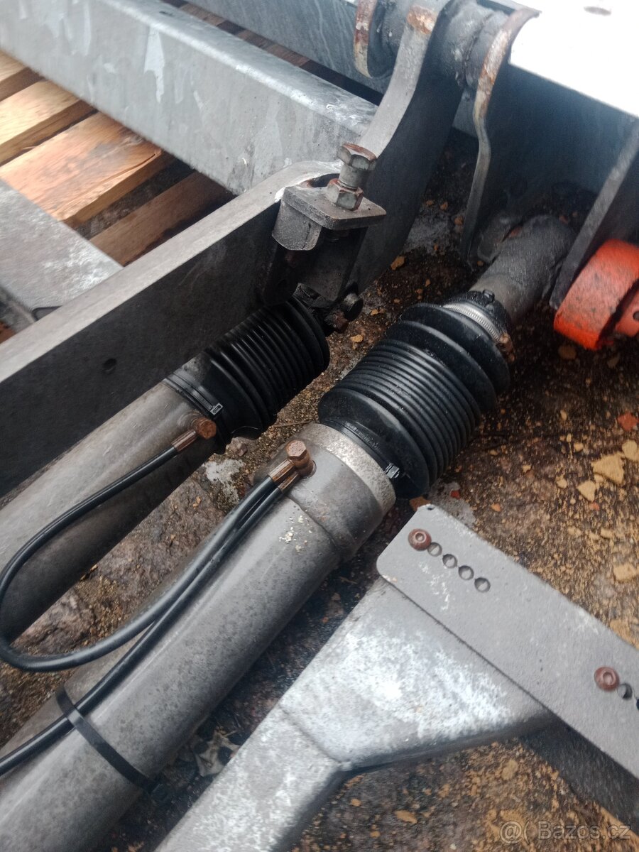 Hydraulická plošina - 13