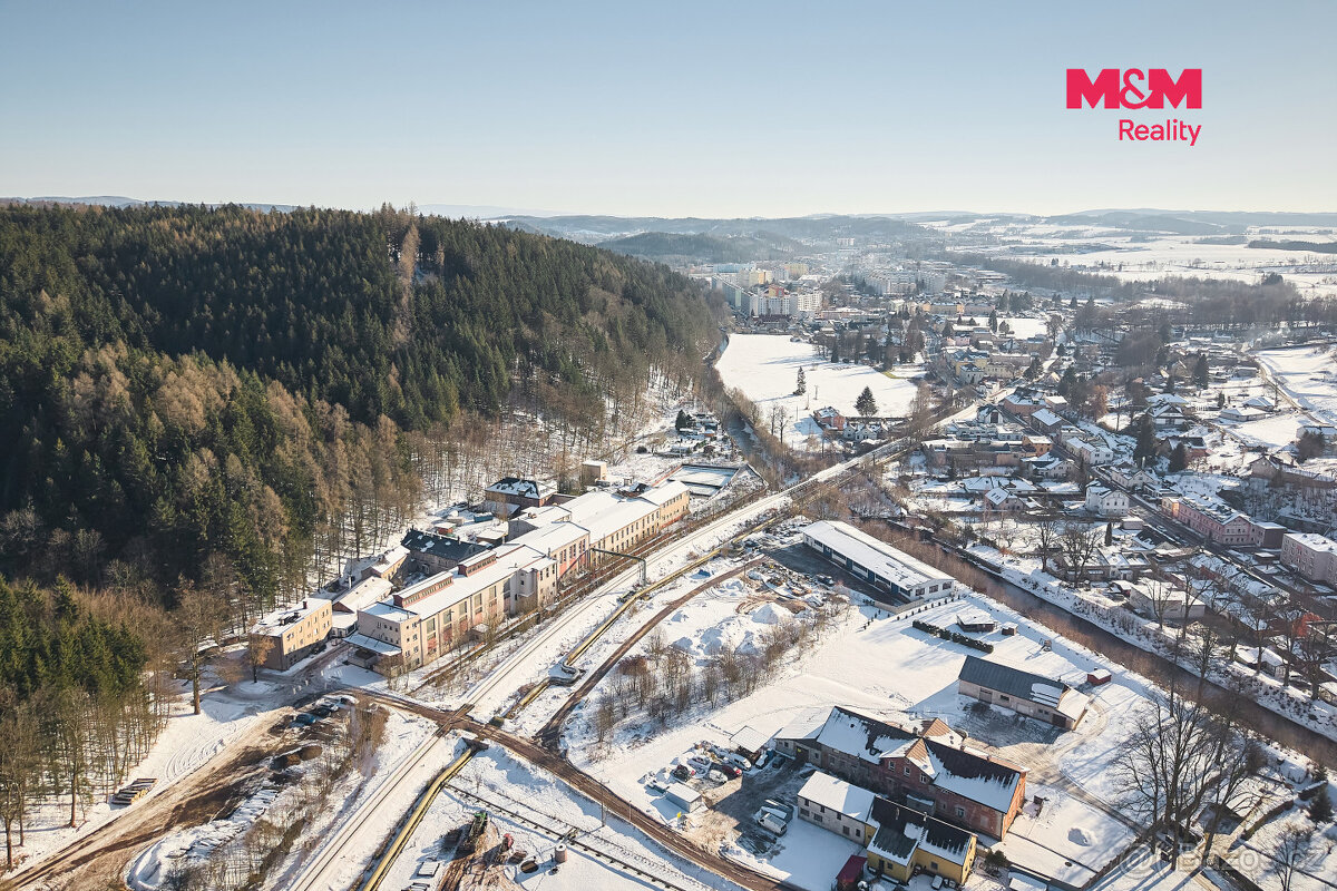 Prodej výrobního objektu, 1667 m², Trutnov - 13