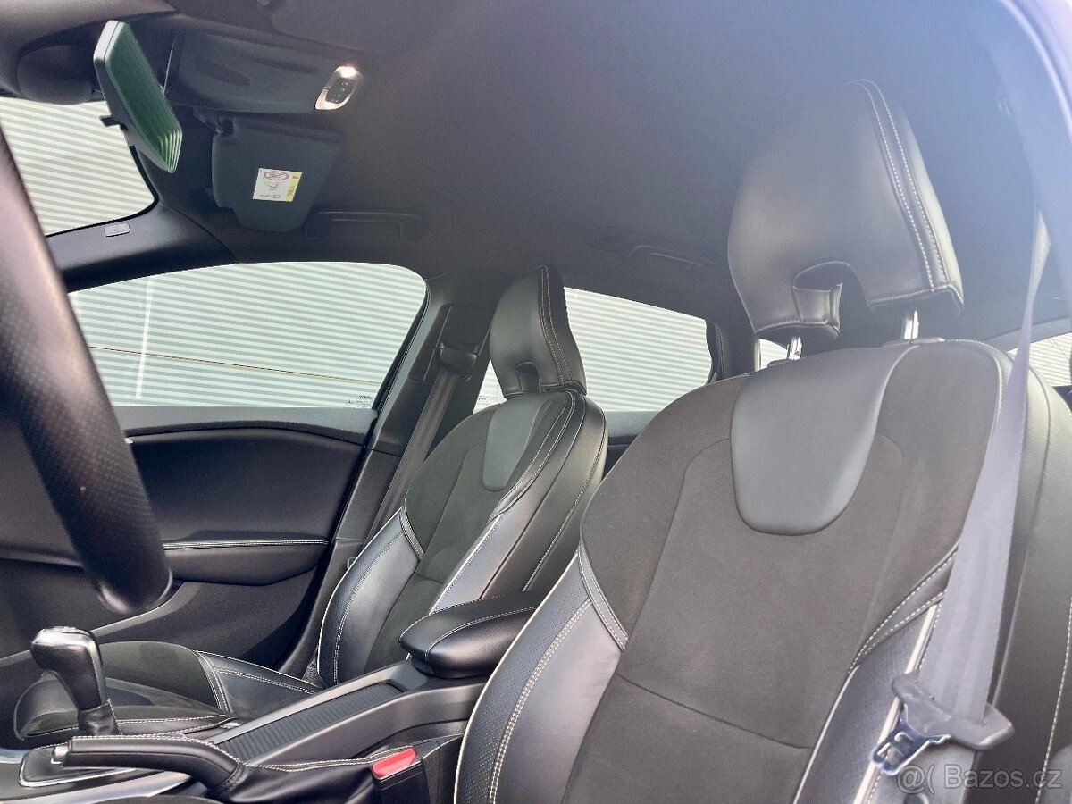 Volvo V40 D2 88kW R-Design VÝHŘEV Bi-Xenony NAVI Senzory - 13
