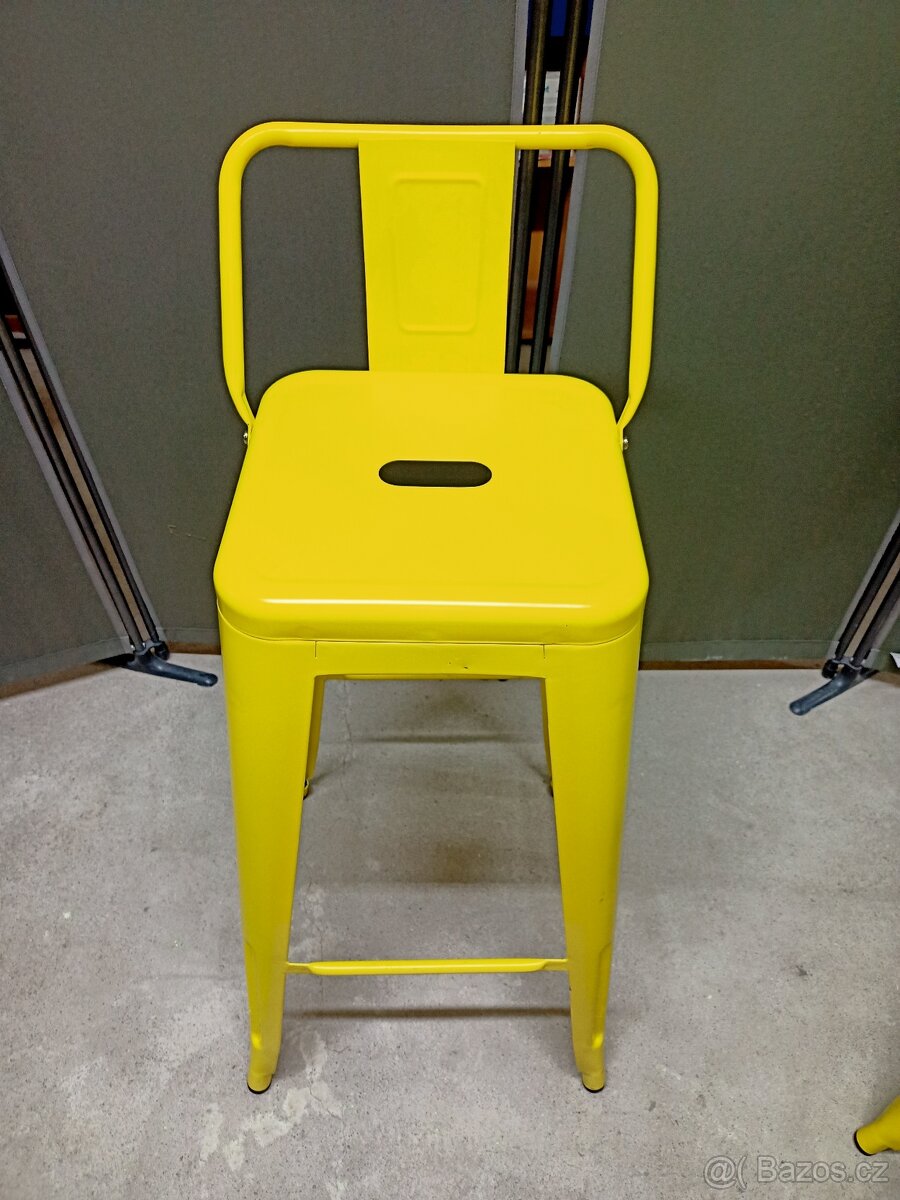 Prodám větší množství kovových barovek zn.TOLIX - 13