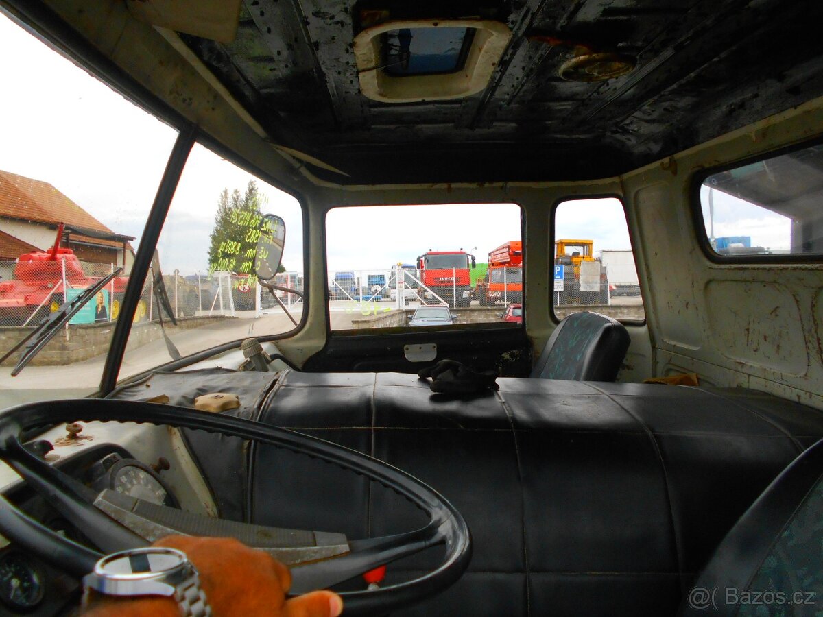 LIAZ 706 MTS 24 - 13