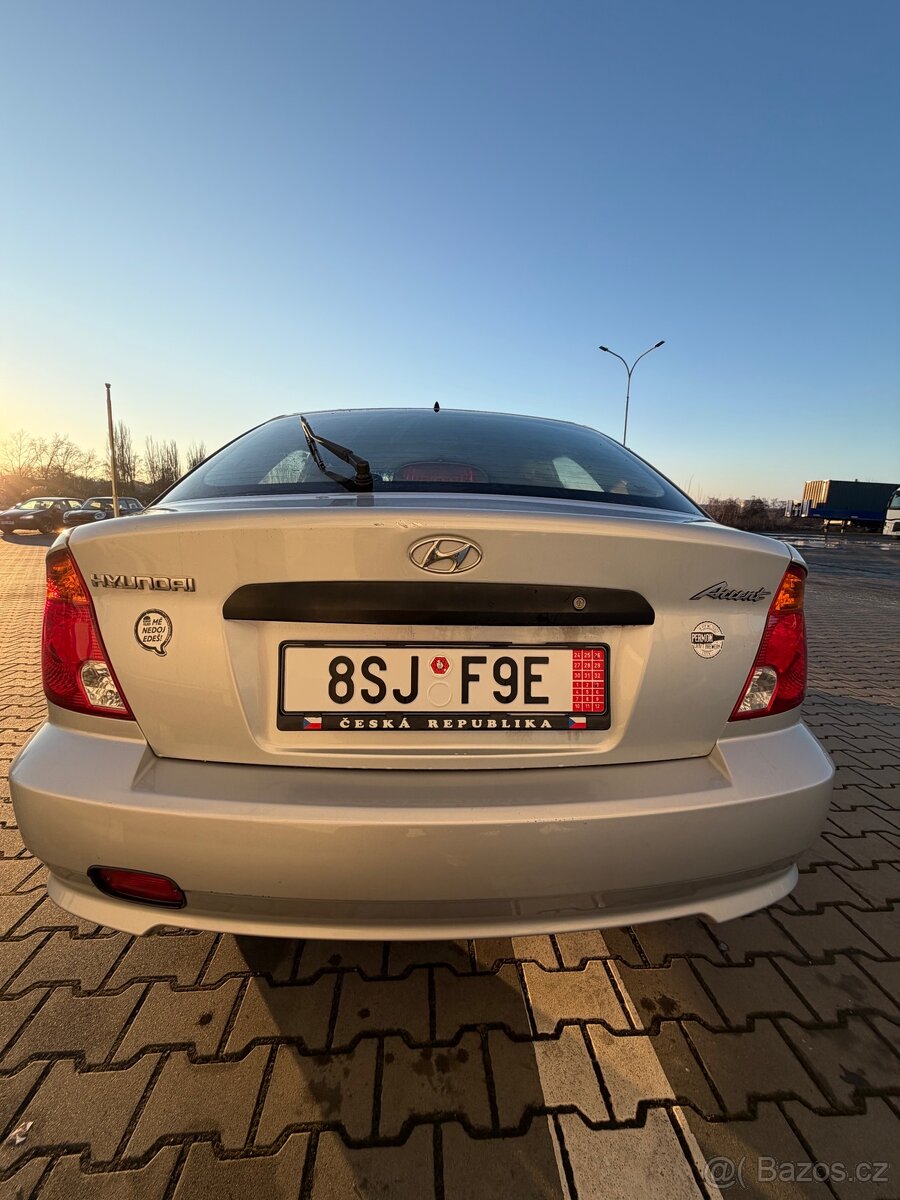 Hyundai accent 2006 1.3 - 13