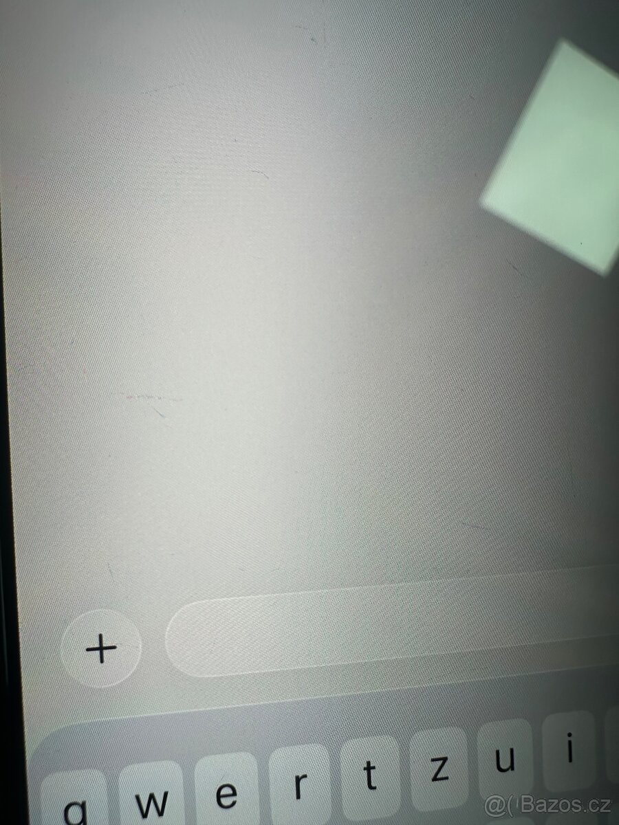 iPhone 15 Pro Max 256gb stříbrný Titan - 13