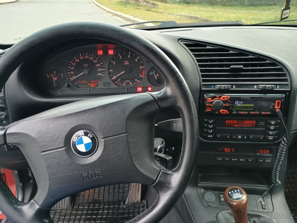 BMW E36 320i touring - 13