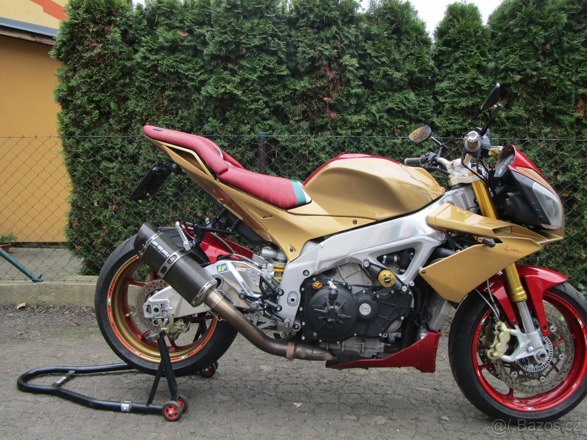 Aprilia Tuono V4 - 13