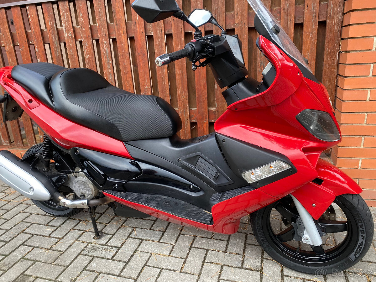 Gilera Nexus 125 i.e - 13