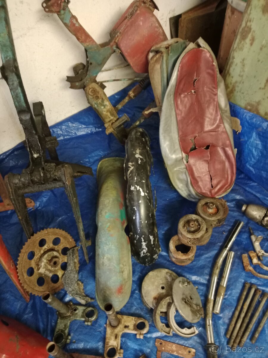 Díly Pionýr, jako celek nebo po kusech - 13