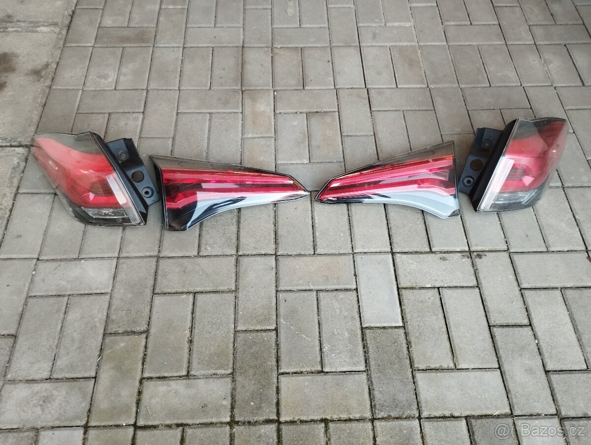 Toyota Rav4 2017 kapota,blatníky,nárazníky,dveřezadní světla - 13