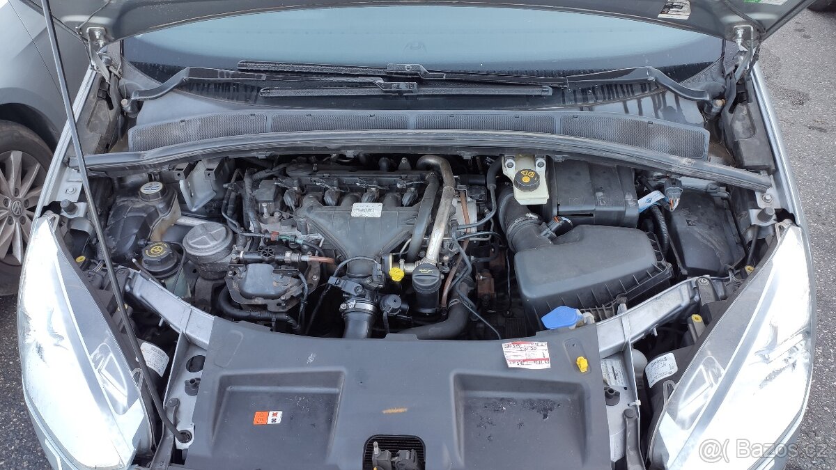 Ford Galaxy 2010 - 13