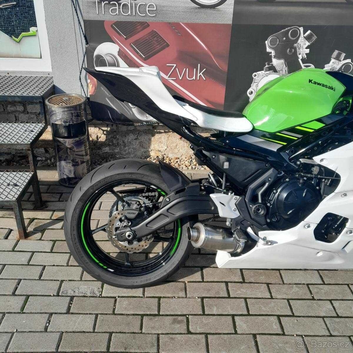 Kawasaki Ninja 650 Okruhový speciál (ADM spec) - 13