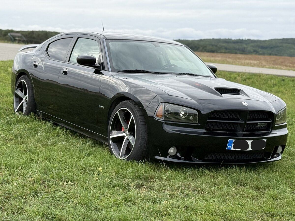 Dodge Charger SRT8 6.1HEMI 317kw LPG - 13