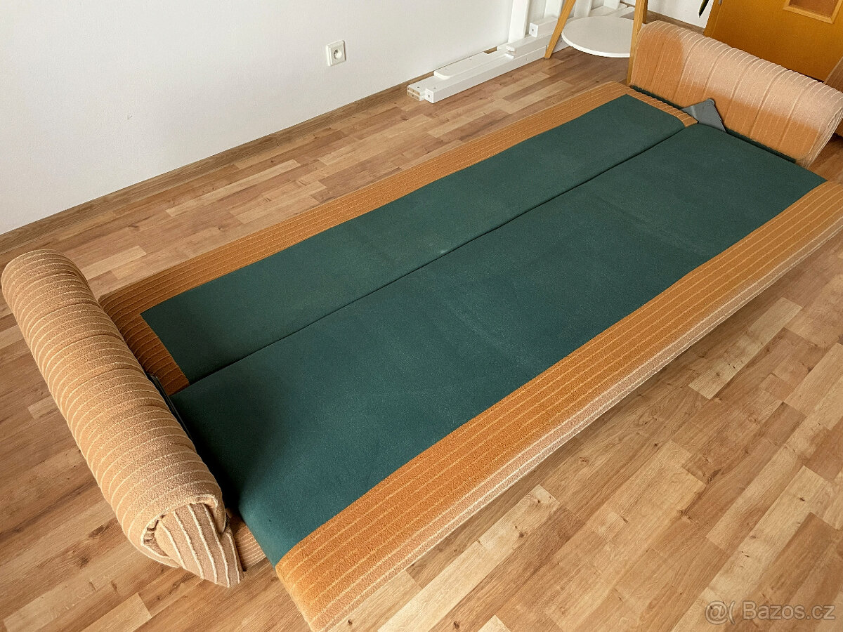 Sedací souprava gauč a křesla - 13