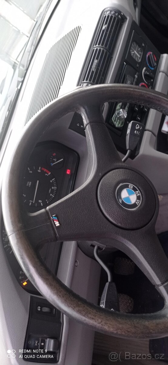 BMW 520i E34, 110kw rok.1991 - 13