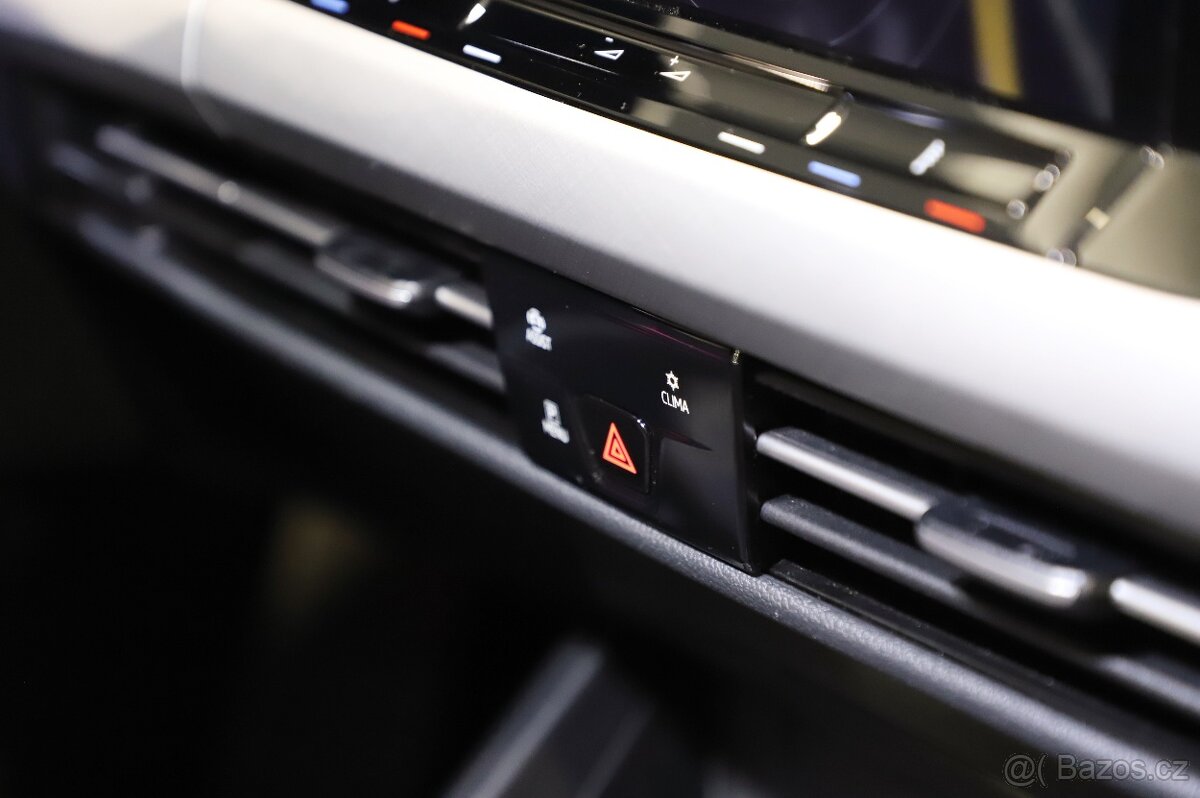 VW Golf Variant 1.5 TSI 110kW DSG Tažné - záruka Autodraft - 13