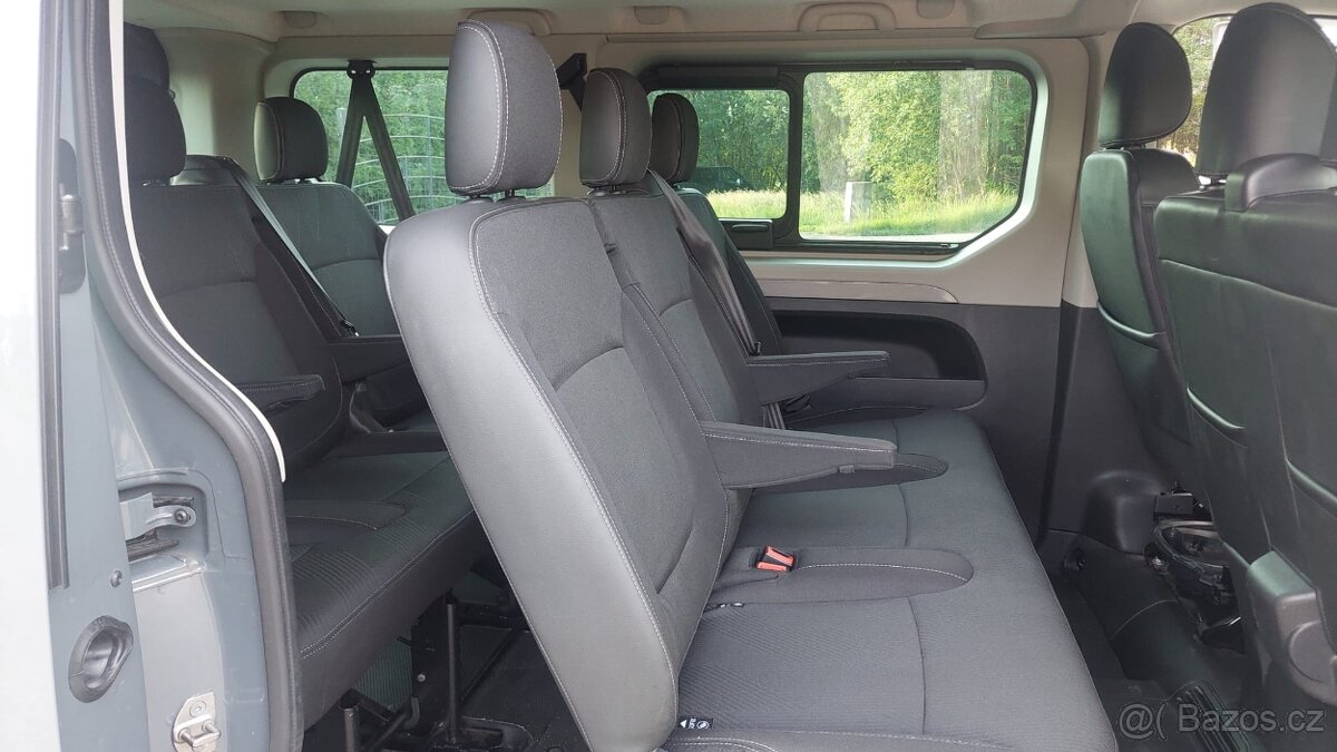 Renault Trafic SpaceClass Blue dCi 150 EDC - 13