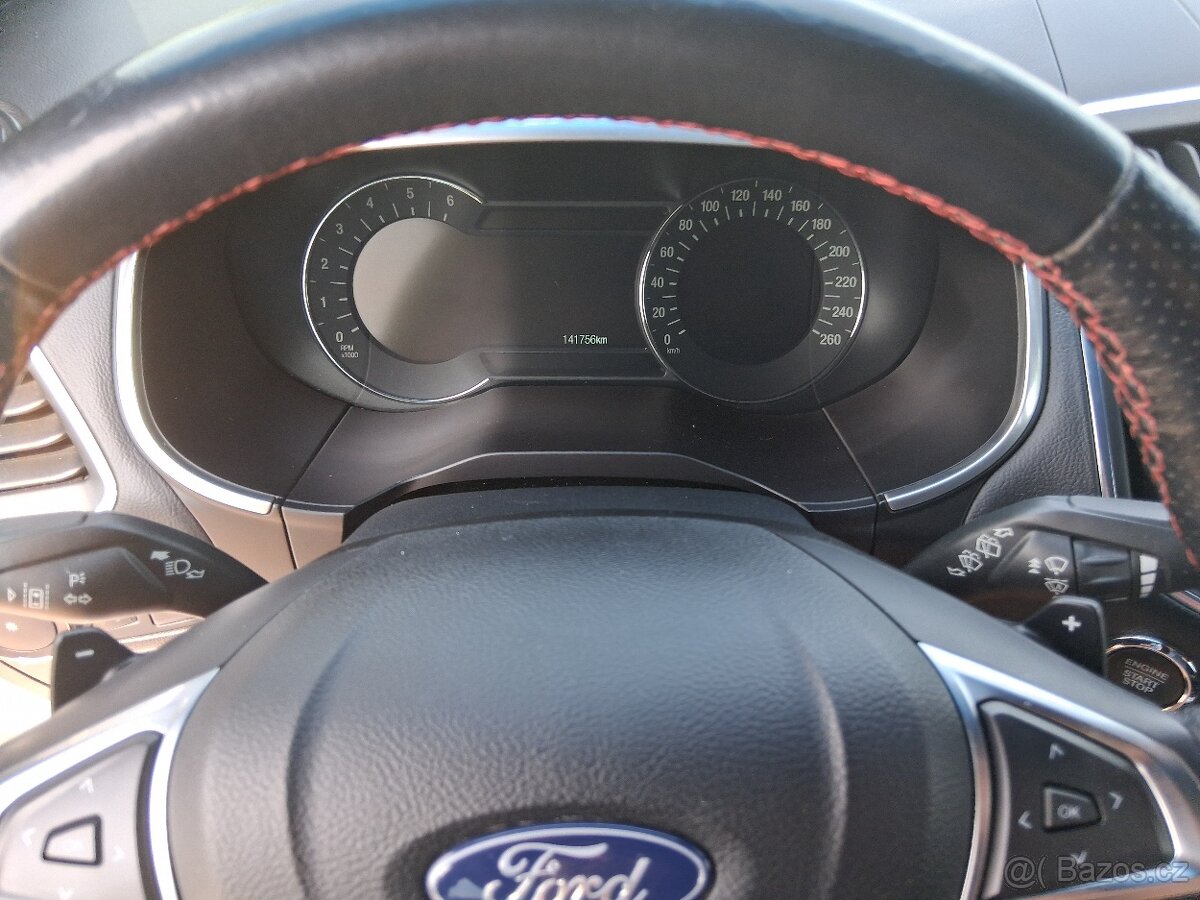 FORD EDGE ST-LINE 175kW 4x4 - 13