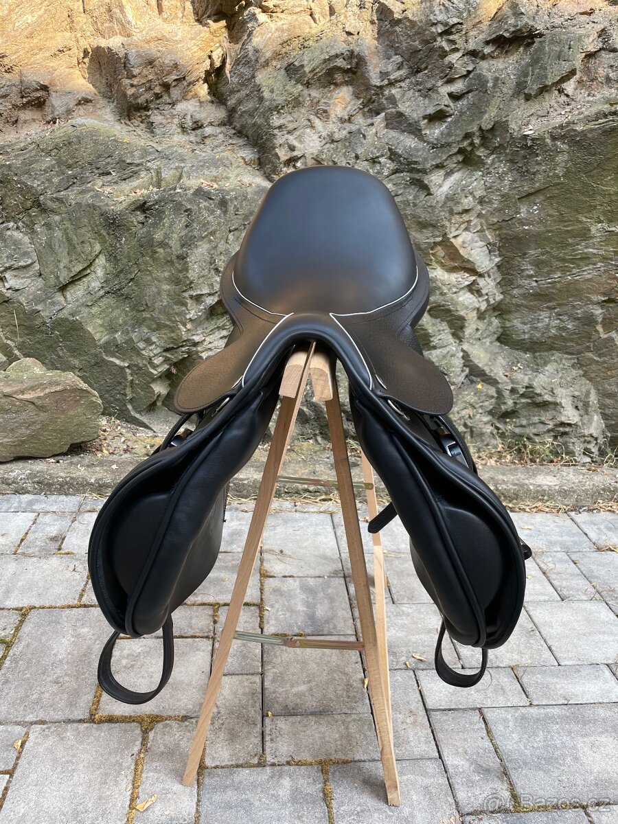 SKOKOVE SEDLO KENTAUR PERSEUS SP POSEDLI 17,5 KOMORA 2 - 13