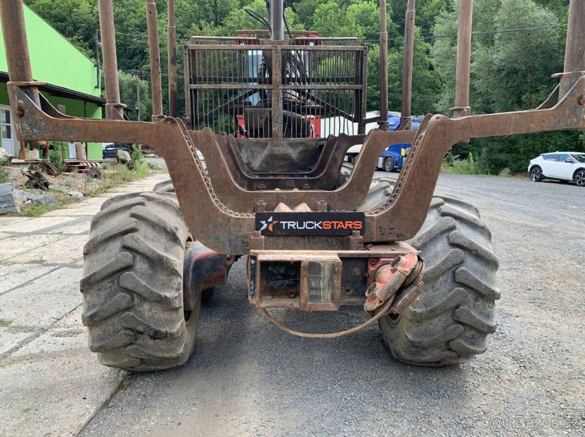 Vyvážečka VALMET 860.3. - 13