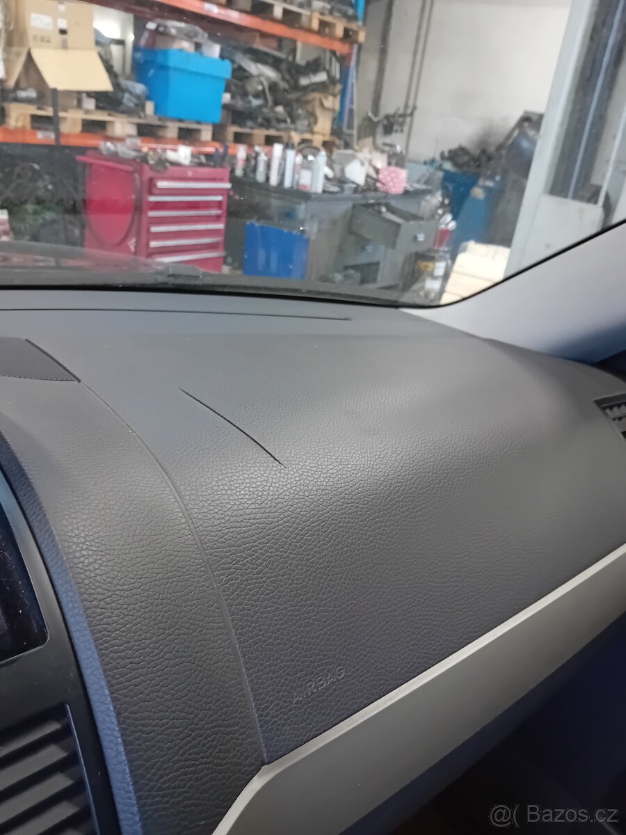 Touareg 3,0 165 kw - 13