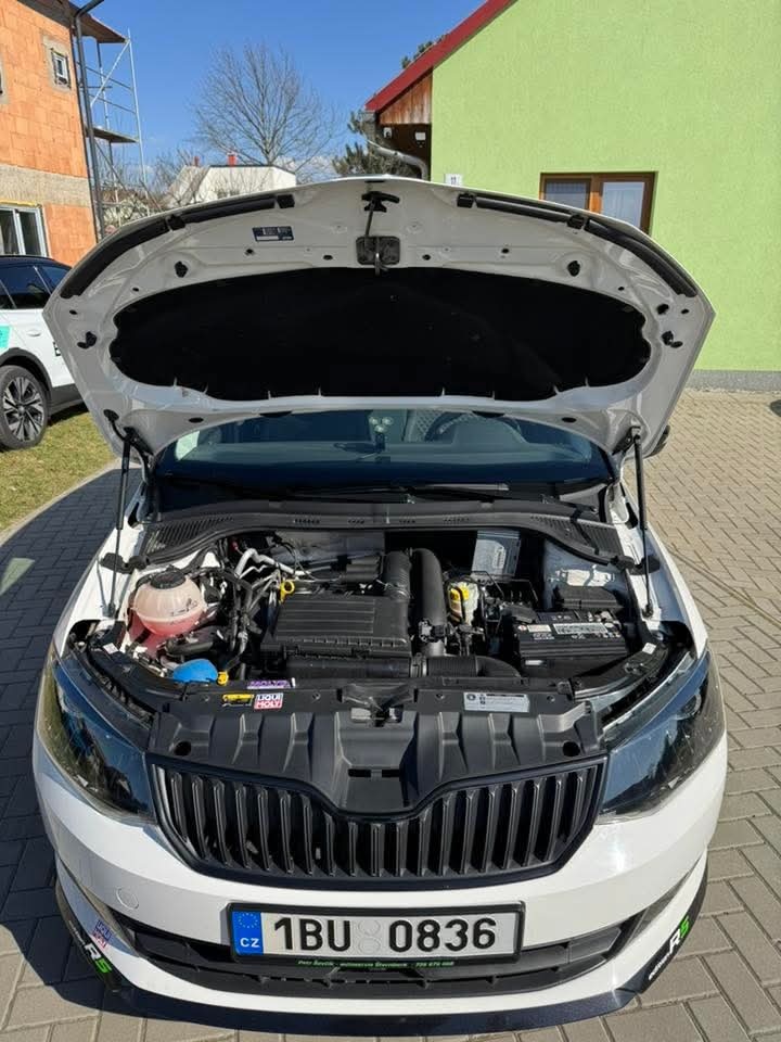 Škoda Fabia edice R5 - 13