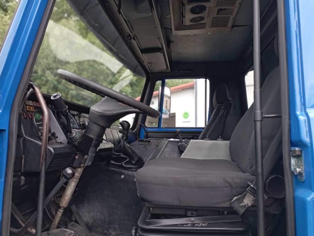Tatra T815 - 13