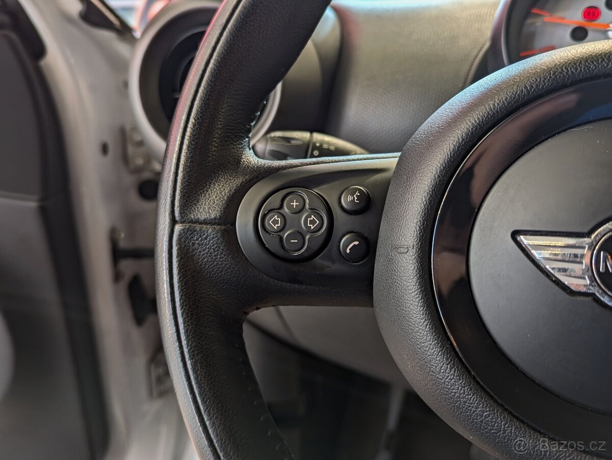 Mini Countryman 2.0 D A/T PDC, TEMPOMAT, KLIMA - 13