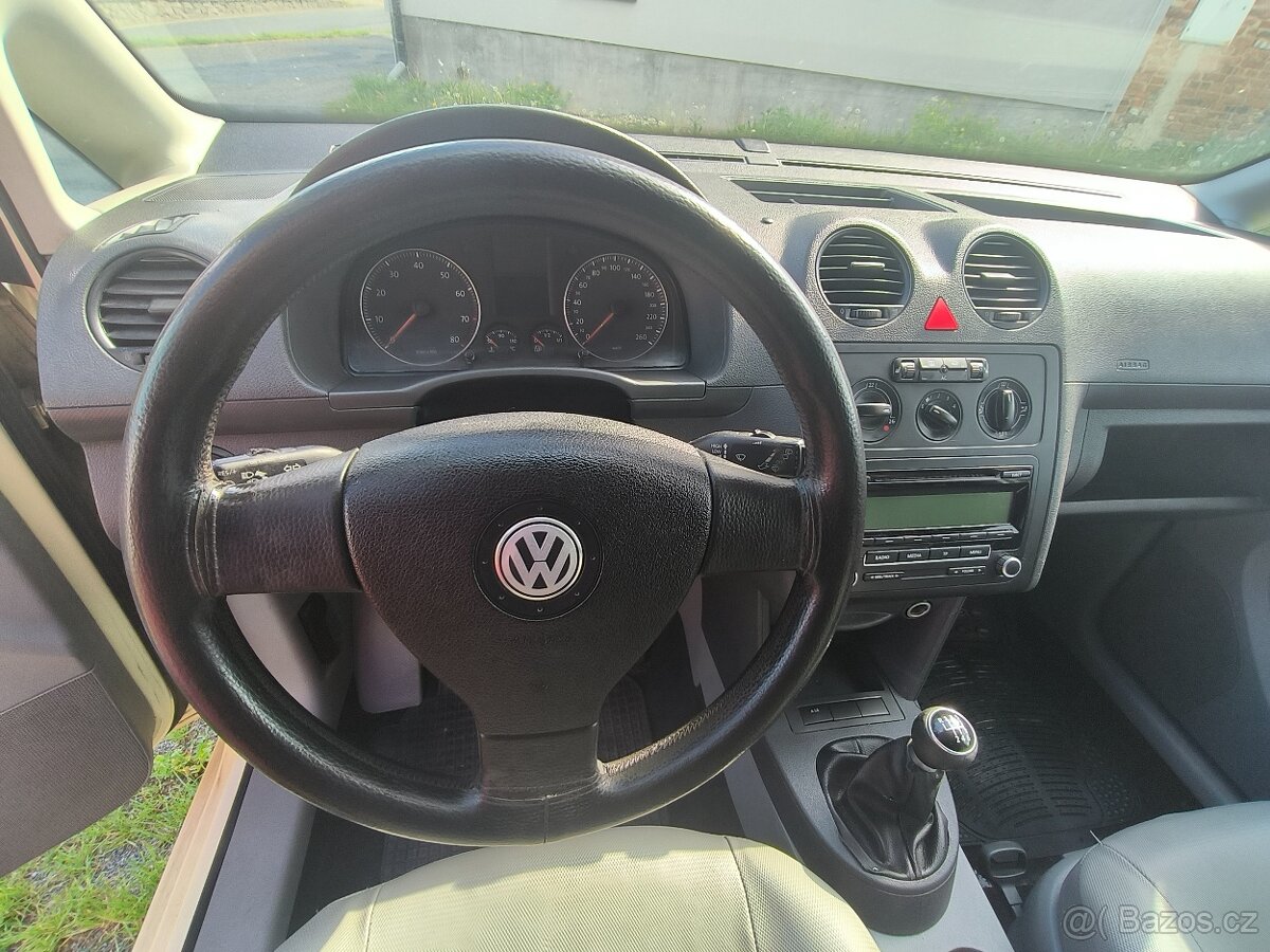 VW Caddy maxi 2,0 CNG - 13