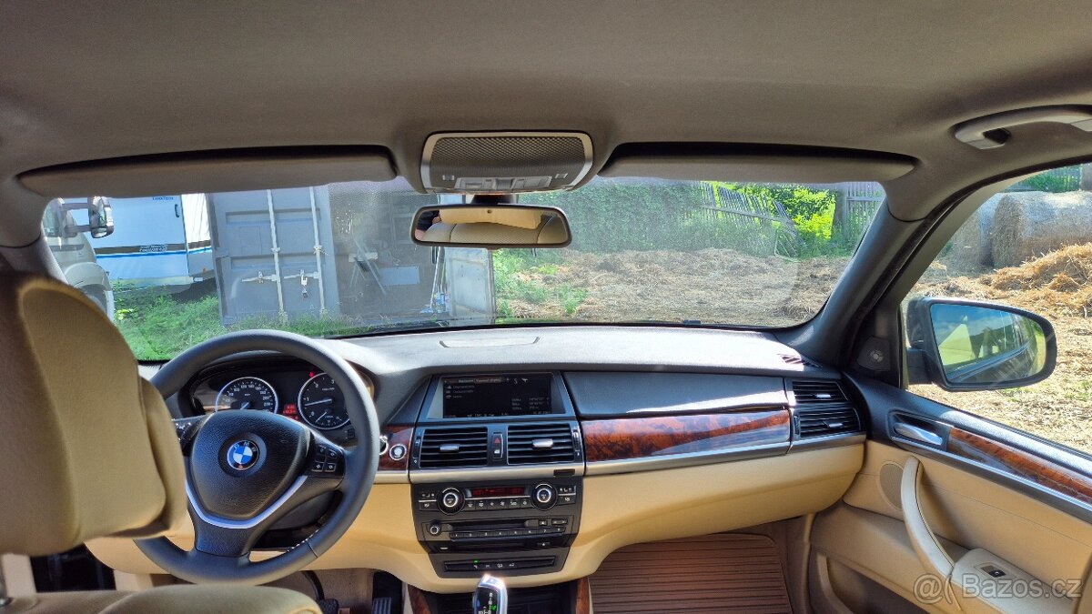 BMW X5 E70 2008 - 13