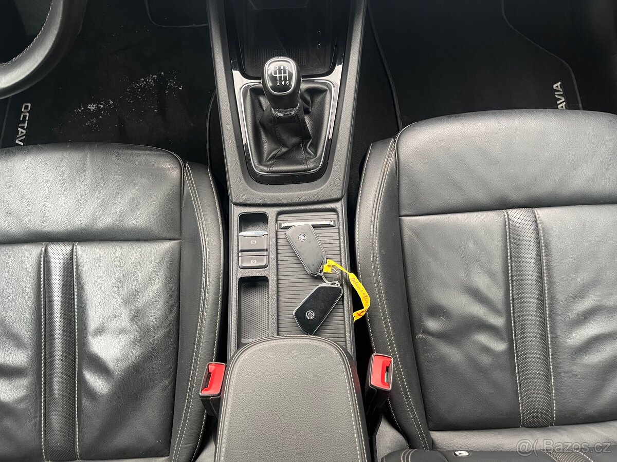 Škoda Octavia Combi 1.5TSi 110kw STYLE DPH - 13