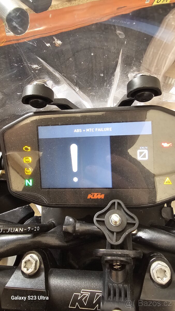 KTM Duke 790 - 13