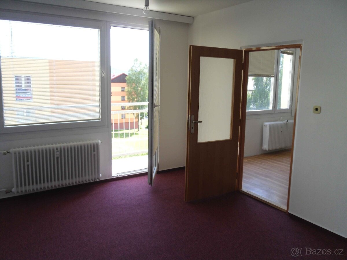 1+1 Volary, sídliště Míru - Šumava poblíž hranic s Německem - 13