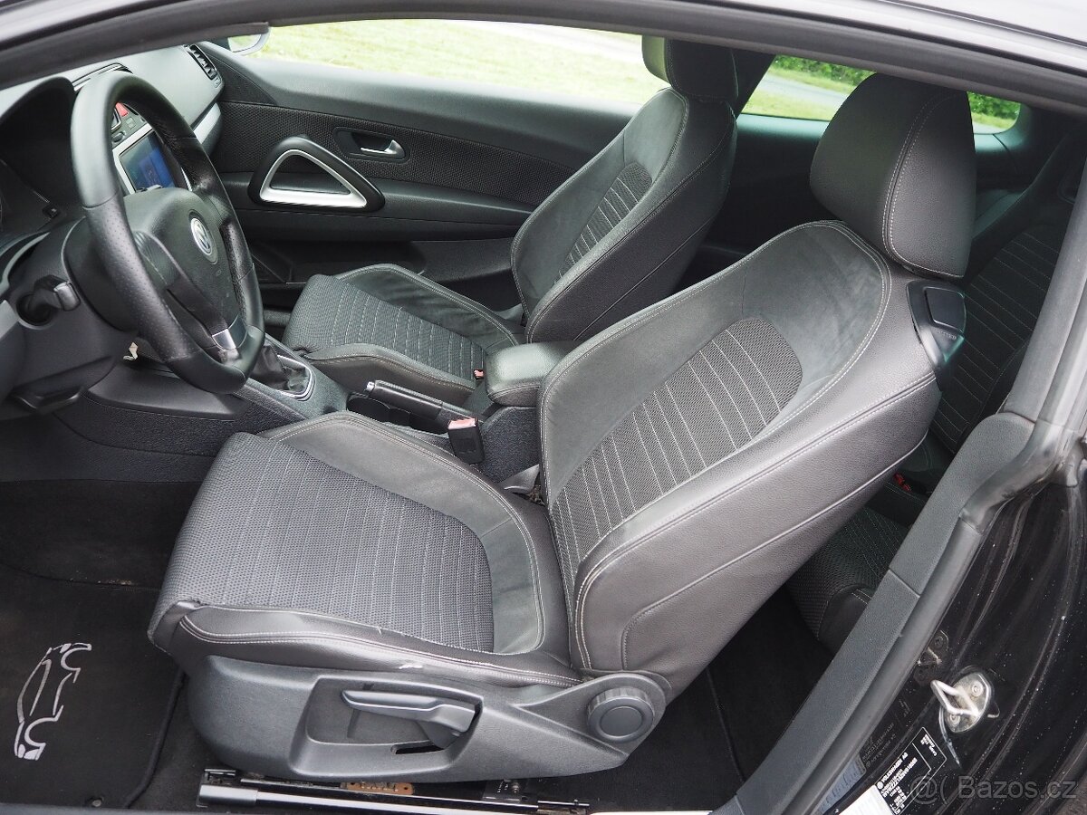 Volkswagen Scirocco 2.0 TSI SPORT 147 KW + CHIP - 13