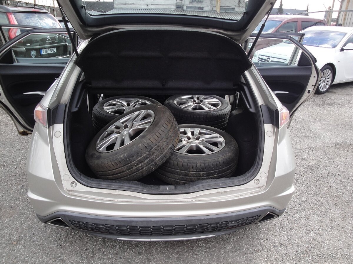 Prodám Honda Civic 2.2,i-CTDi,103kw - 13