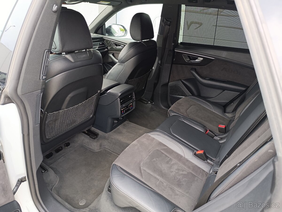 AUDI Q8 50TDI S-LINE NIGHT ČR DPH - 13