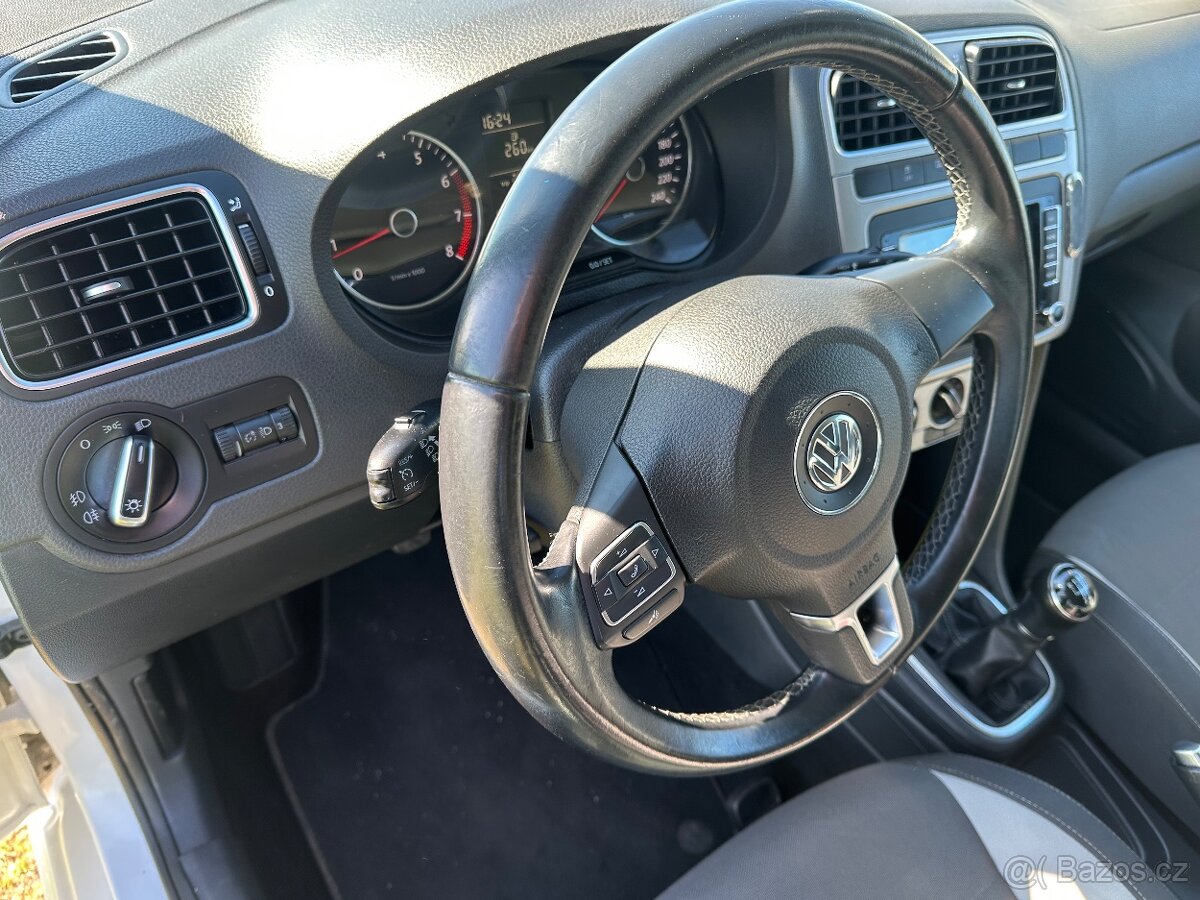 VW POLO LIFE-1.2HTP-51KW-KLIMA-AL.KOLA-98000KM - 13