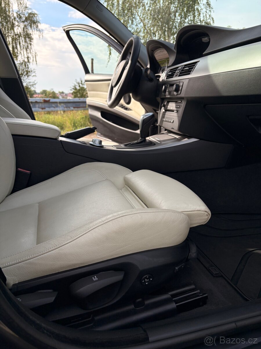BMW e90 330i - 13