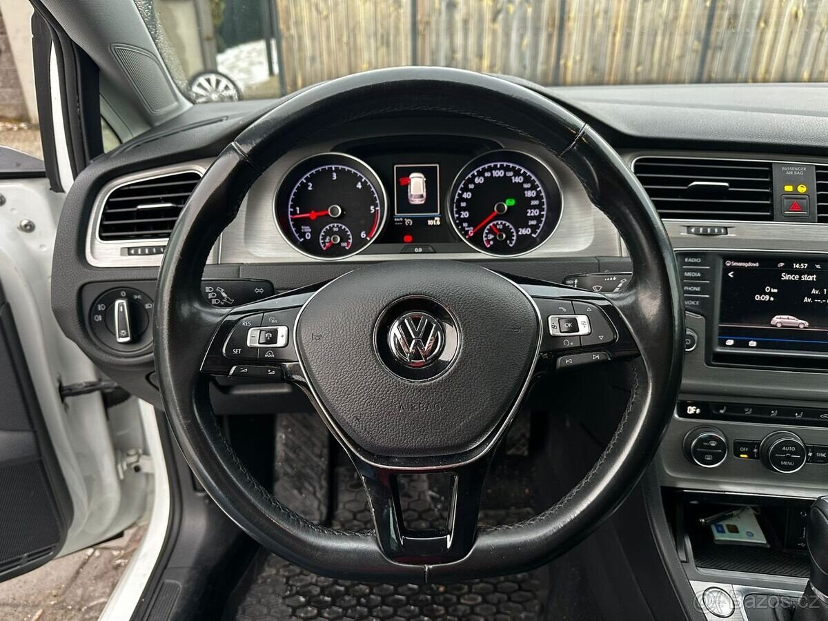 Volkswagen Golf 1.6 TDI DSG - 13
