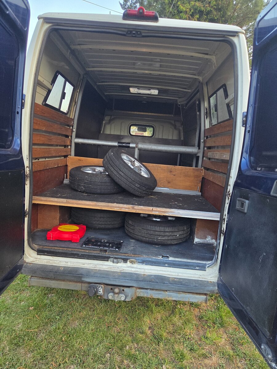 Auto na kone, konský prepravník - 13