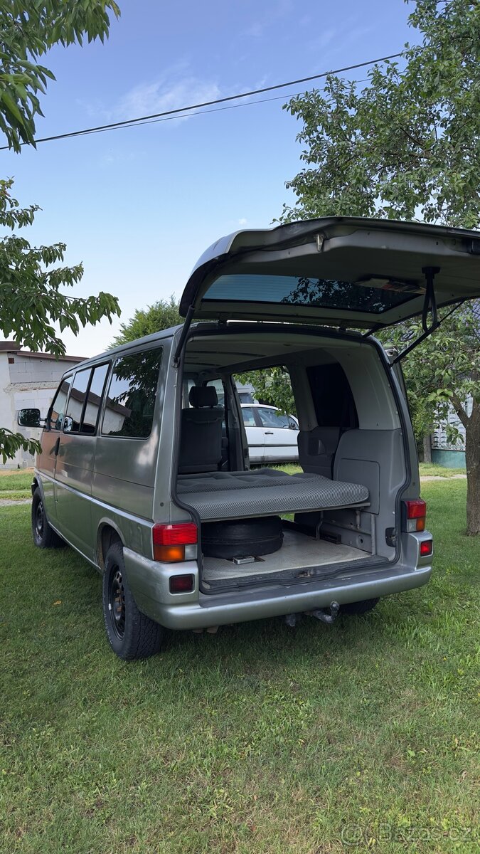 VW Transporter Multivan T4 4x4 syncro - 13