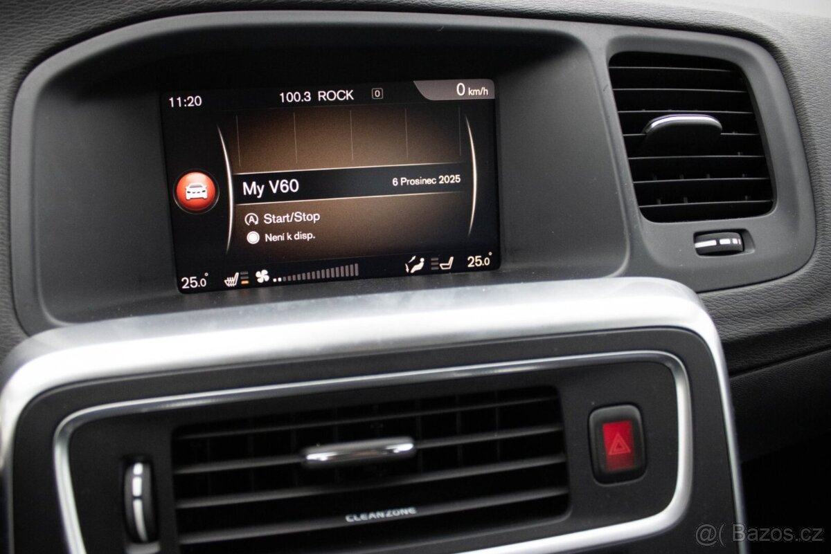 VOLVO V60 Cross Country 2.0L 110kW MT/6 2017 - 13