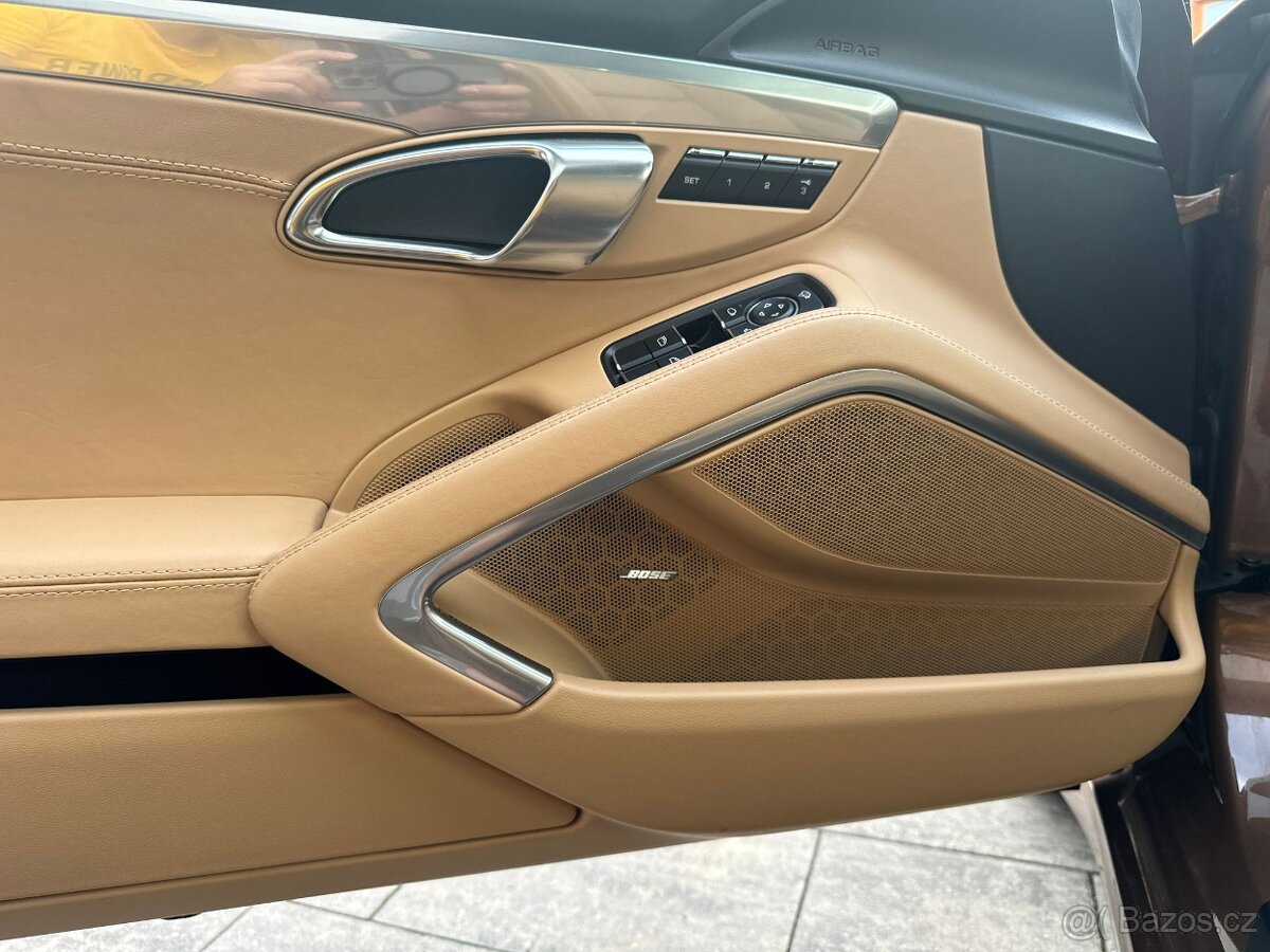 Porsche 911, Carrera S 15 500 km 1. majitel - 13