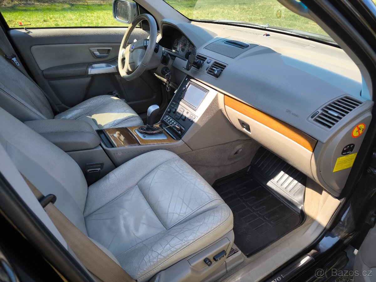 VOLVO XC90 4,4 V8 - 13