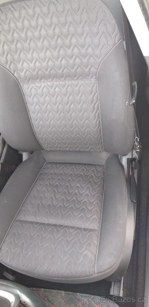 ASTRA 1.6i 85KW LPG - 13