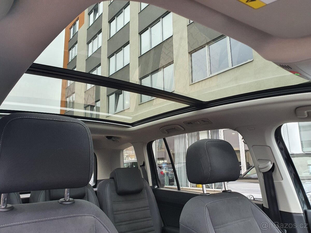 VW Touran 2.0 TDI 110kW DSG Panorama LED - záruka Autodraft - 13