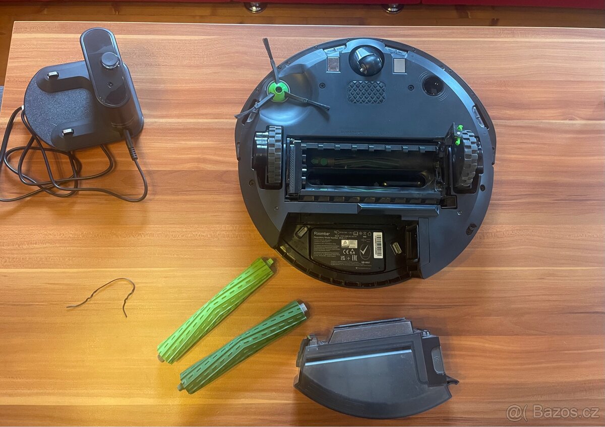 iRobot Roomba i1 i115640 Salt-nový - 13