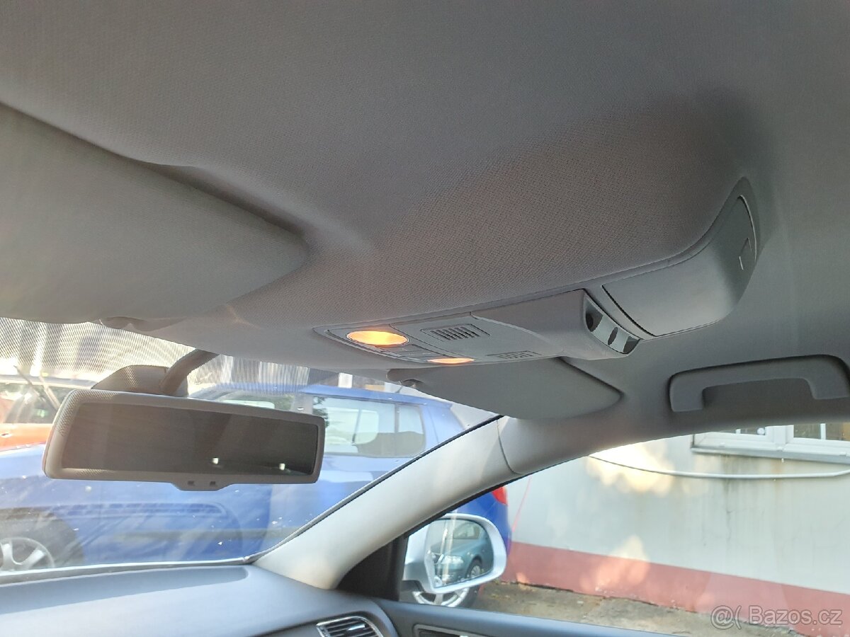 Škoda Superb Combi Elegance 2,0TDi 125kW DSG - 13