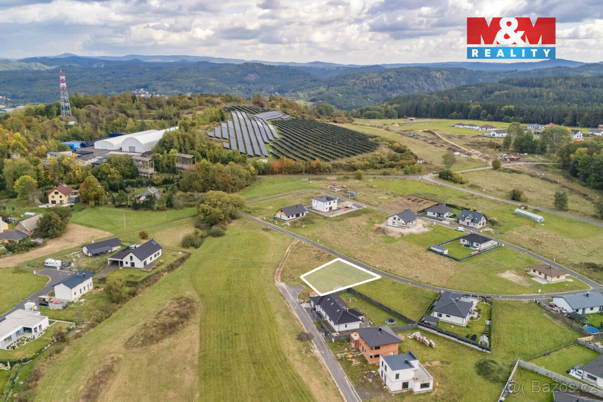 Prodej pozemku k bydlení, 883 m², Hory - 13