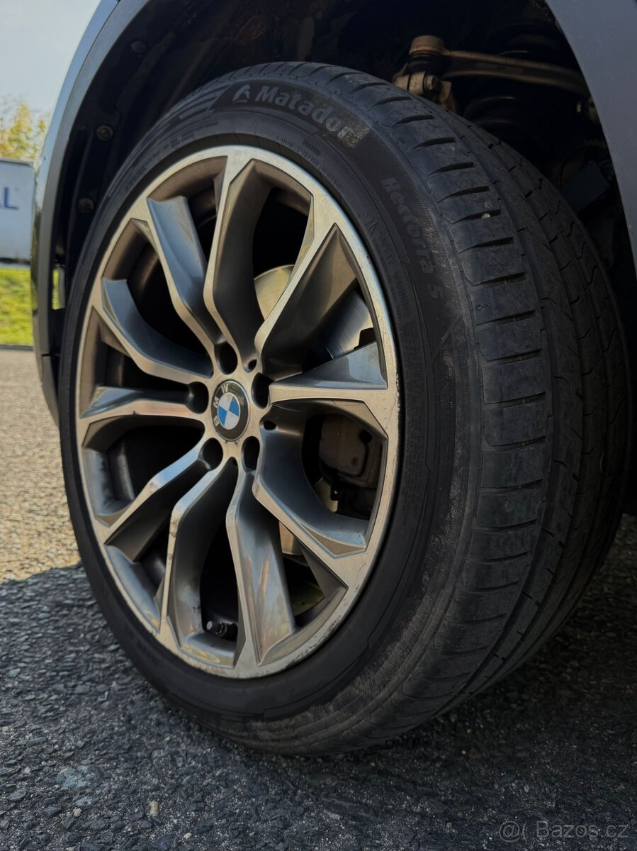 X6 xDrive 40d, odpočet DPH, top stav - 13