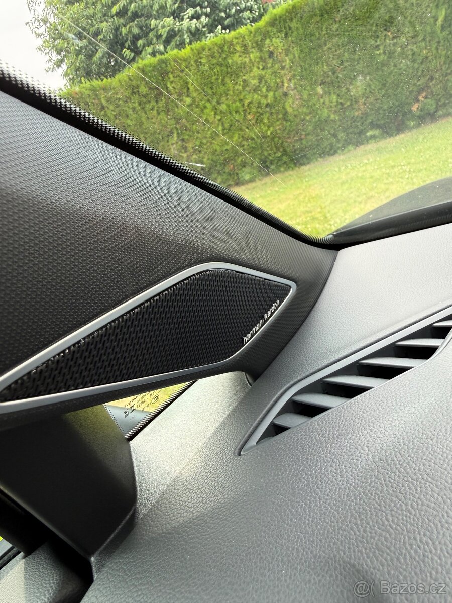 VW Golf R variant 2.0 TSI 4 Motion - 13